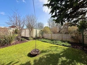 Photo 22- click for photo gallery